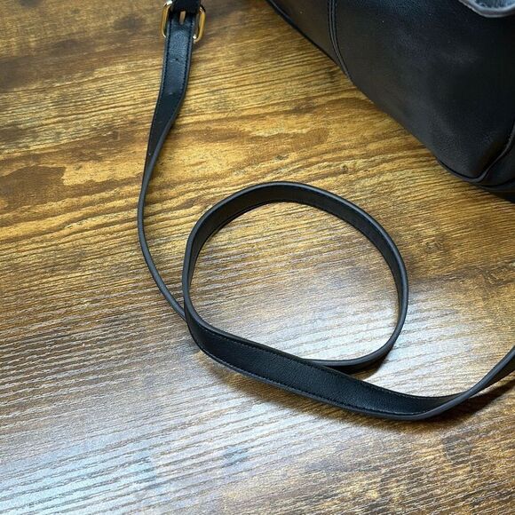 Franco Sarto Faux Leather Crossbody Messenger Bag Purse Pocketbook Handbag - Picture 7 of 11